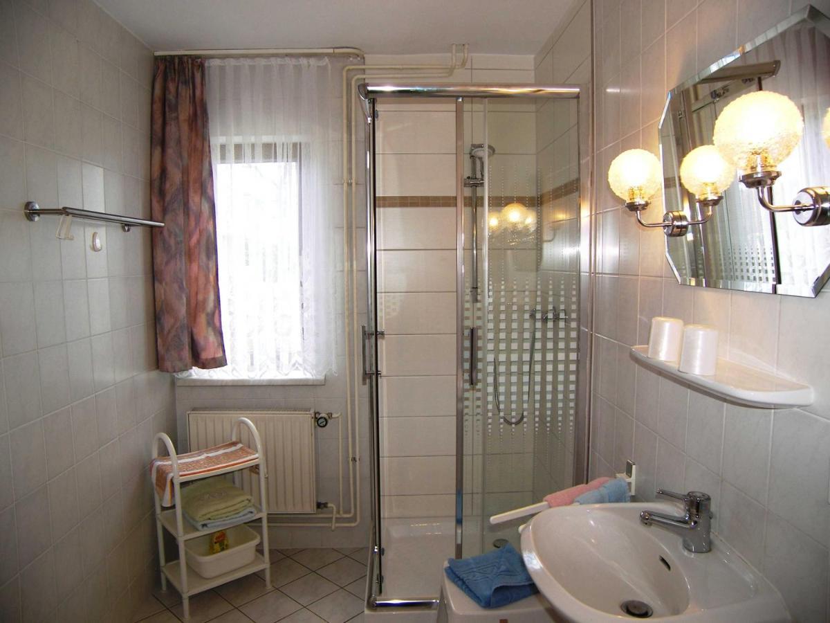 Ferienhaus Alice 10 Gehminuten Vom Strand Entfernt Heringsdorf (Usedom) Exterior foto
