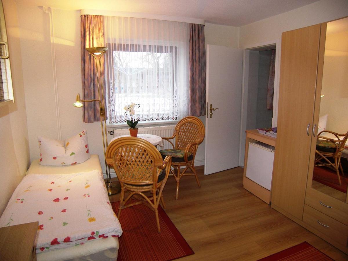 Ferienhaus Alice 10 Gehminuten Vom Strand Entfernt Heringsdorf (Usedom) Exterior foto